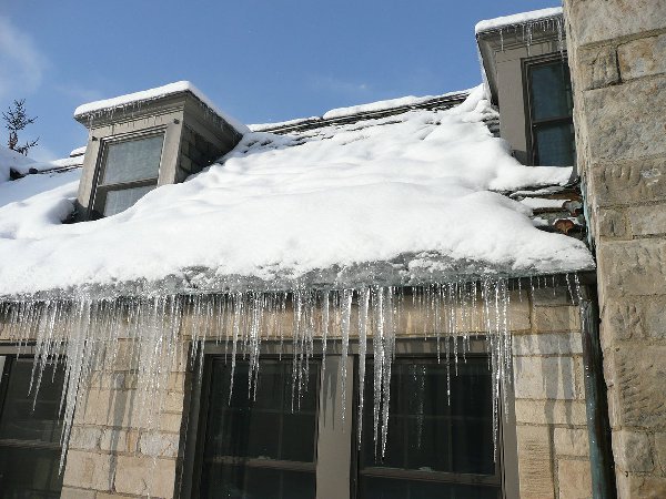 Ice dam removal and repair minneapolis